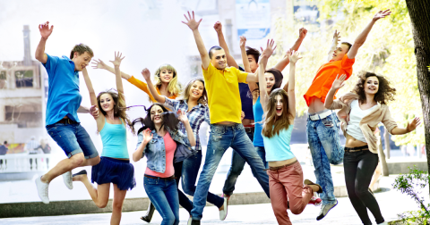 Pożegnanie maturzystów – cytaty, aforyzmy! Stwórz z nami prezent!